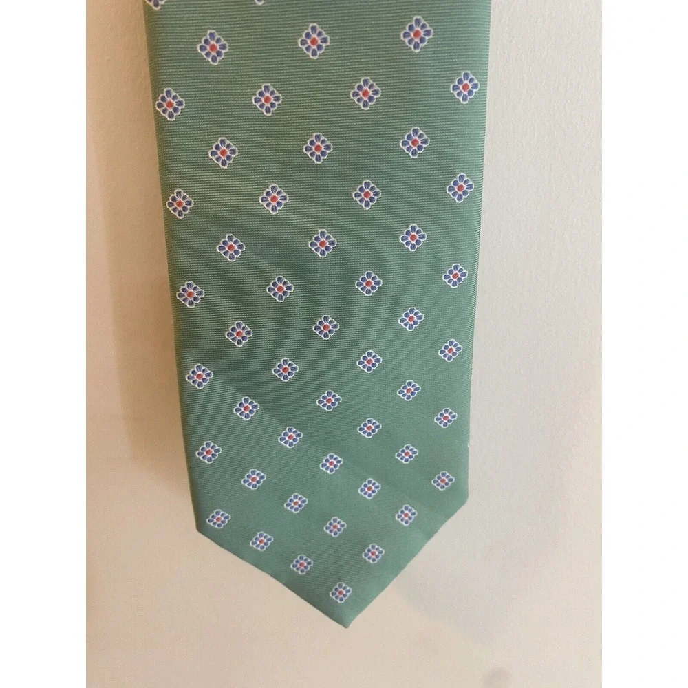 Brooks Brothers Makers Men's Green Floral Silk Necktie Handmade In USA - Picture 3 of 5